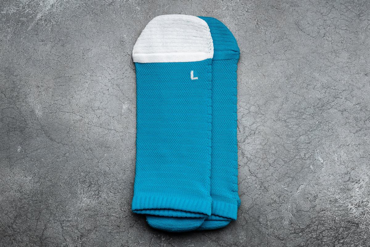 Nobull Low Neon Men's Socks Blue White | Australia (CI4871)